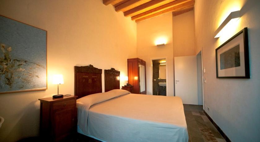 Hotel Dell'Orologio Ragusa Buitenkant foto