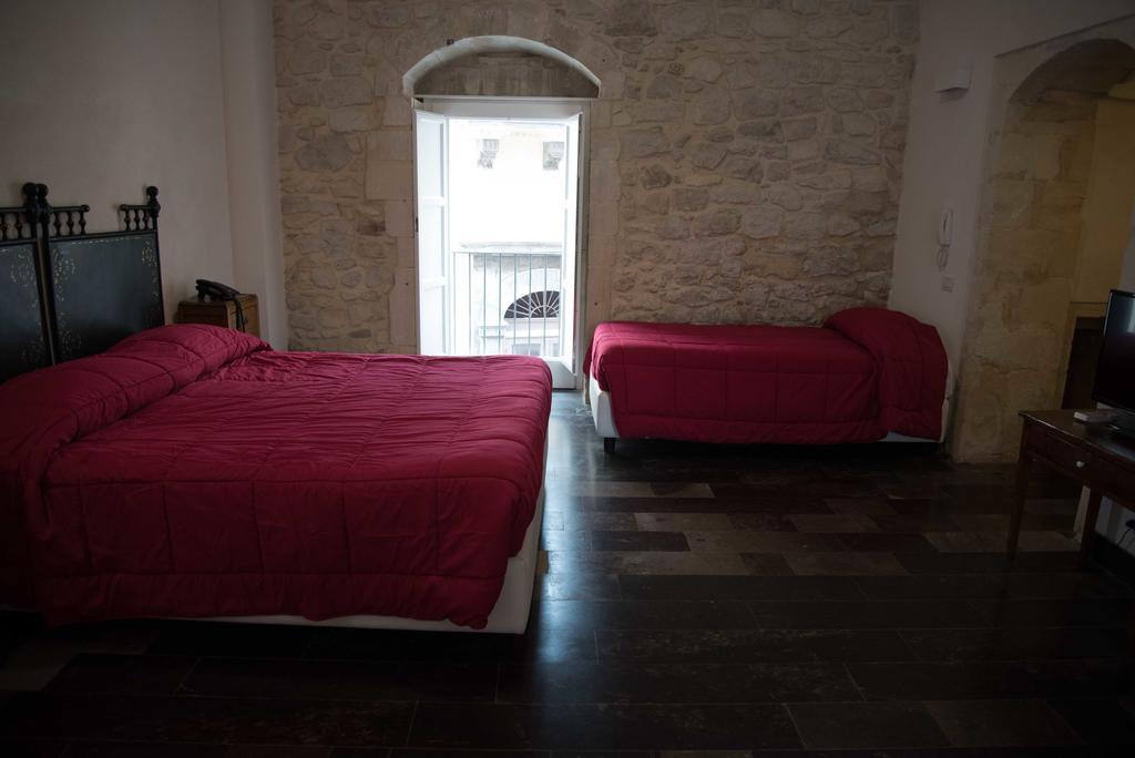 Hotel Dell'Orologio Ragusa Buitenkant foto